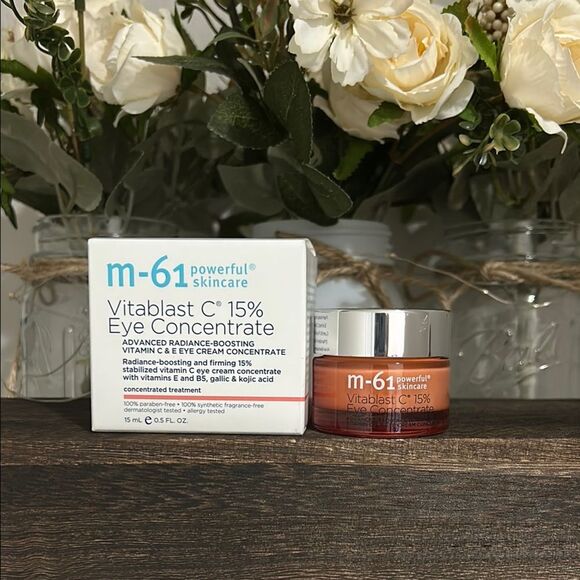 M-61 Powerful Skincare Vitablast C 15% Eye Concentrate - NIB - Picture 1 of 4